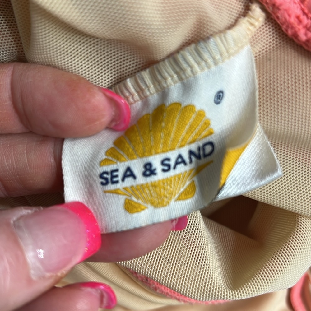 Swimsuit - Picture 8 of 10